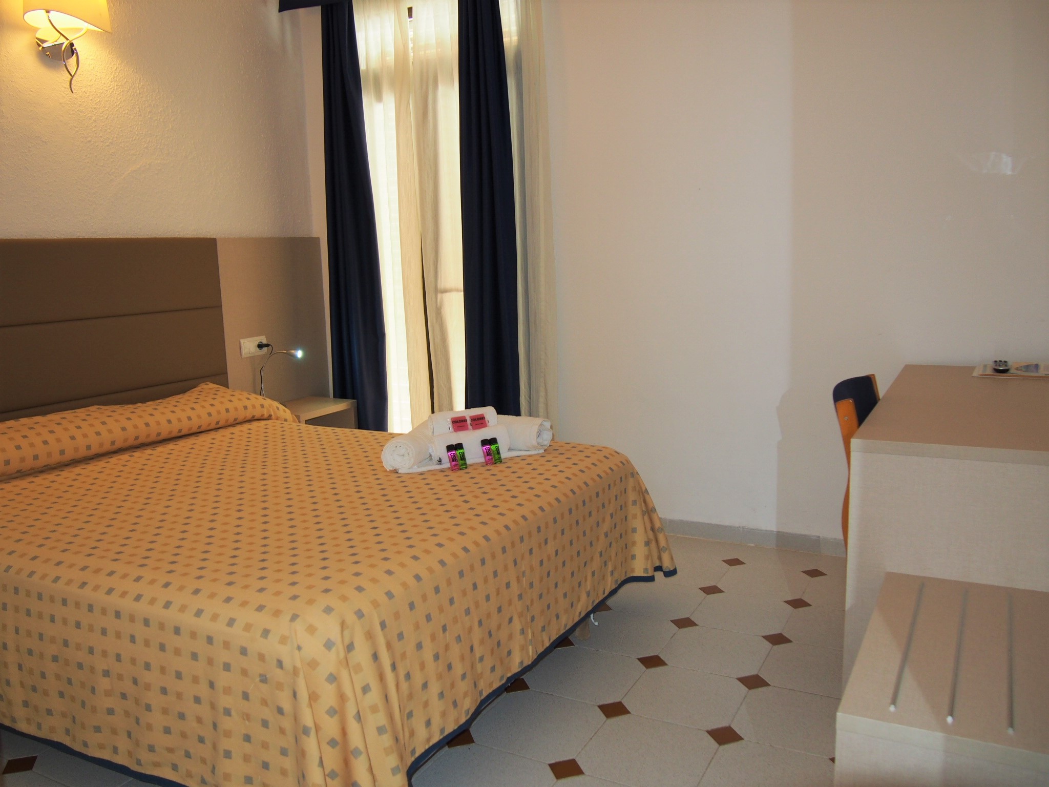Roca Bella Hotel