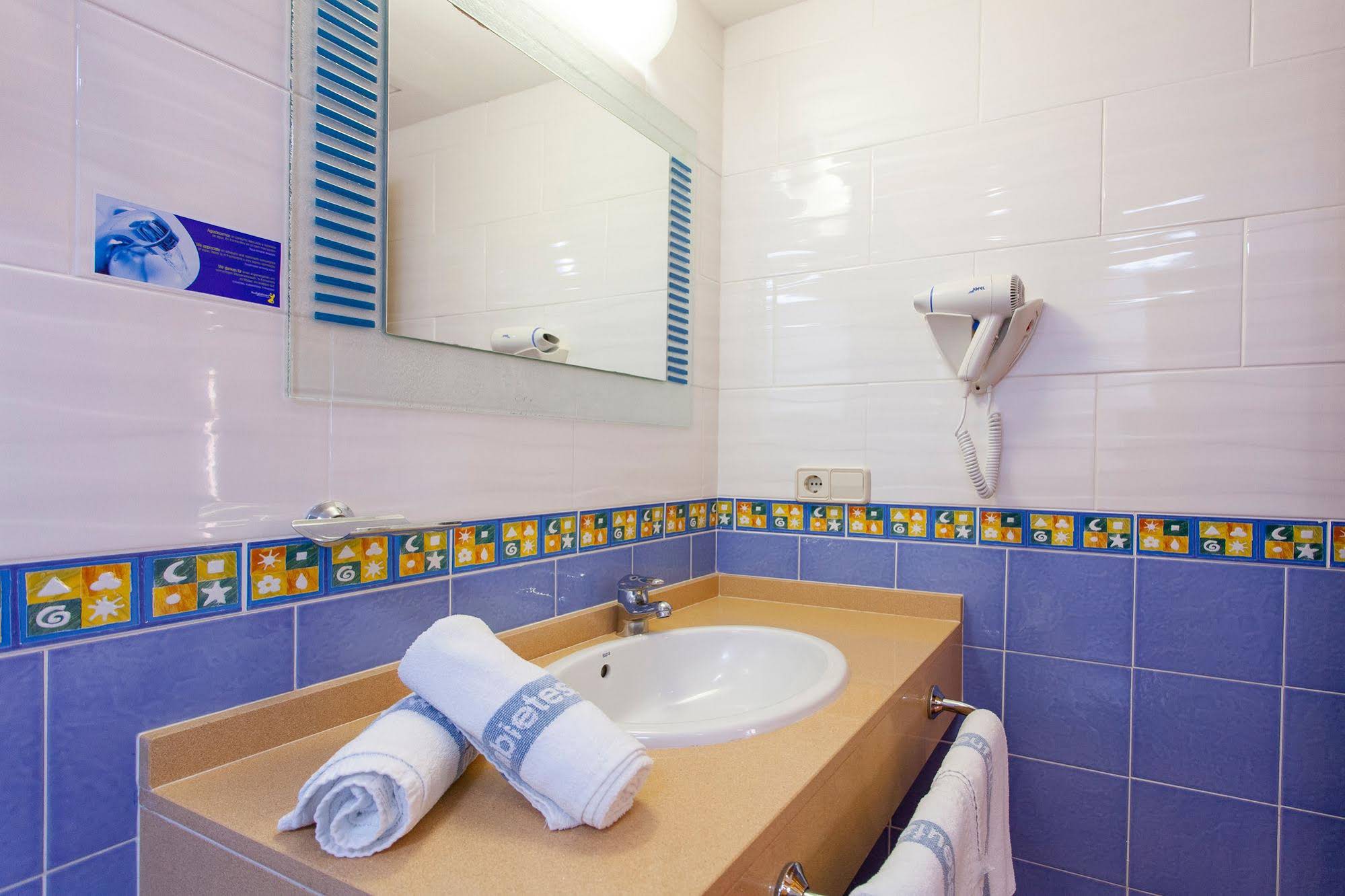 Ses Eufabietes Apartamentos