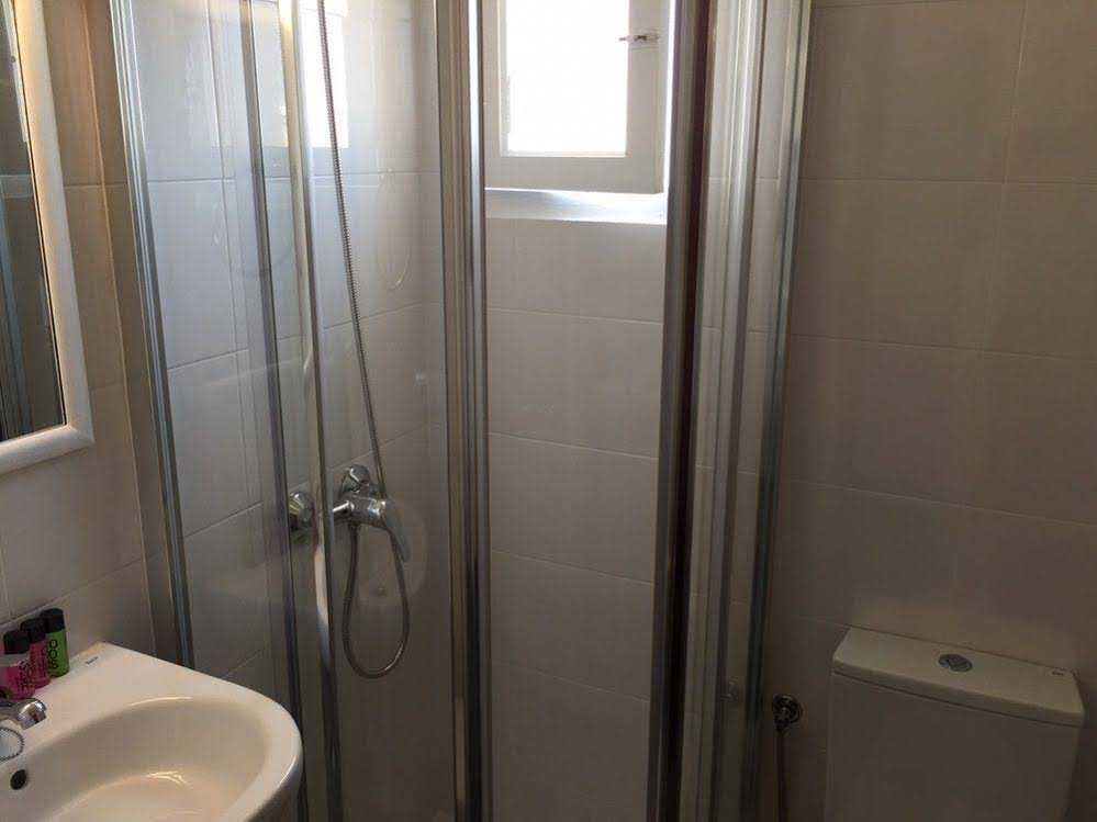 Hostal Illes Pitiuses