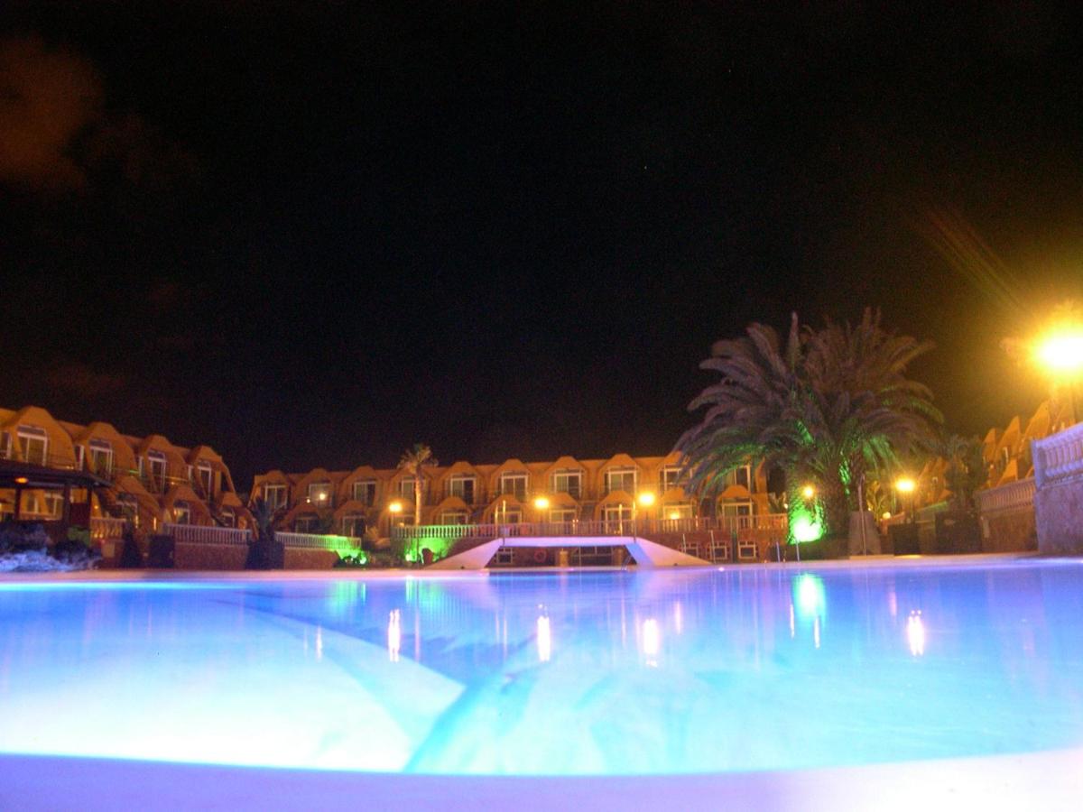 Apartamentos La Pirámide
