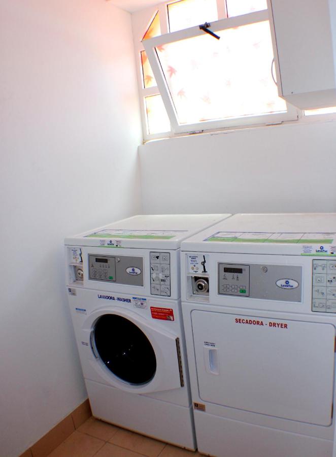 Apartamentos La Pirámide