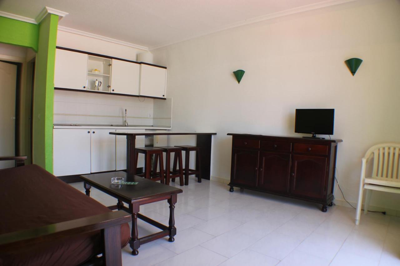 Apartamentos La Pirámide