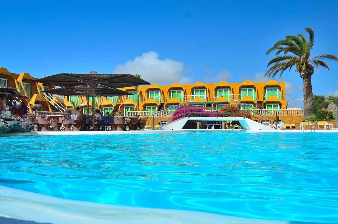 Apartamentos La Pirámide