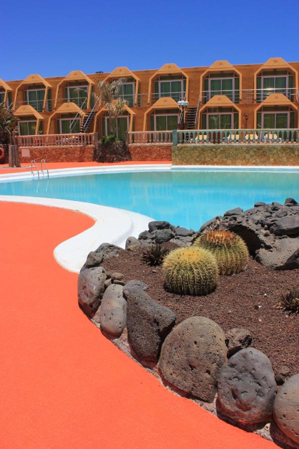 Apartamentos La Pirámide
