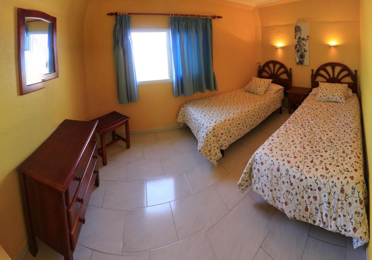 Apartamentos La Pirámide