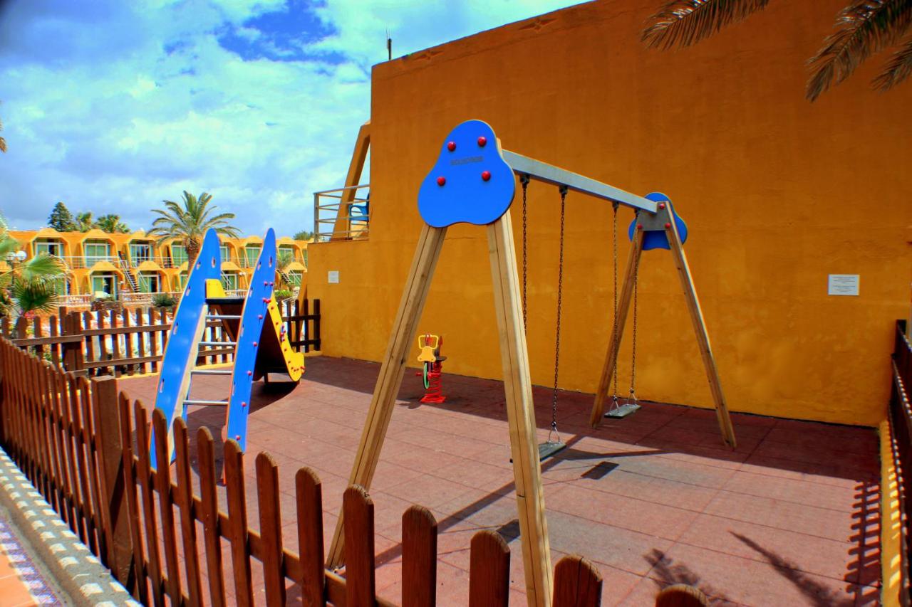 Apartamentos La Pirámide