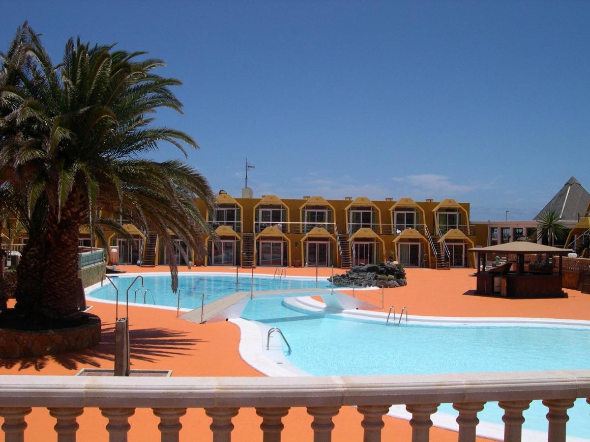 Apartamentos La Pirámide