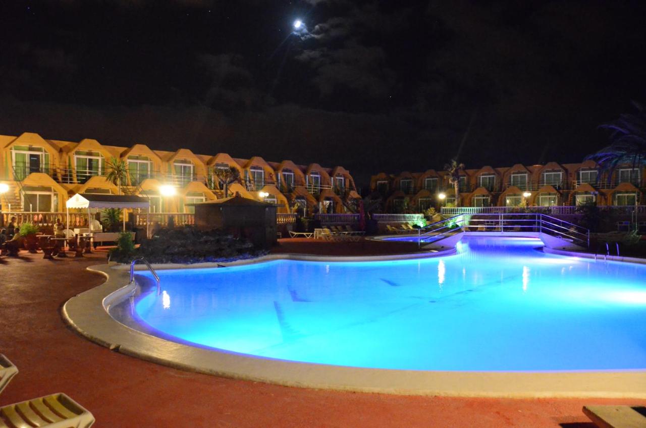 Apartamentos La Pirámide