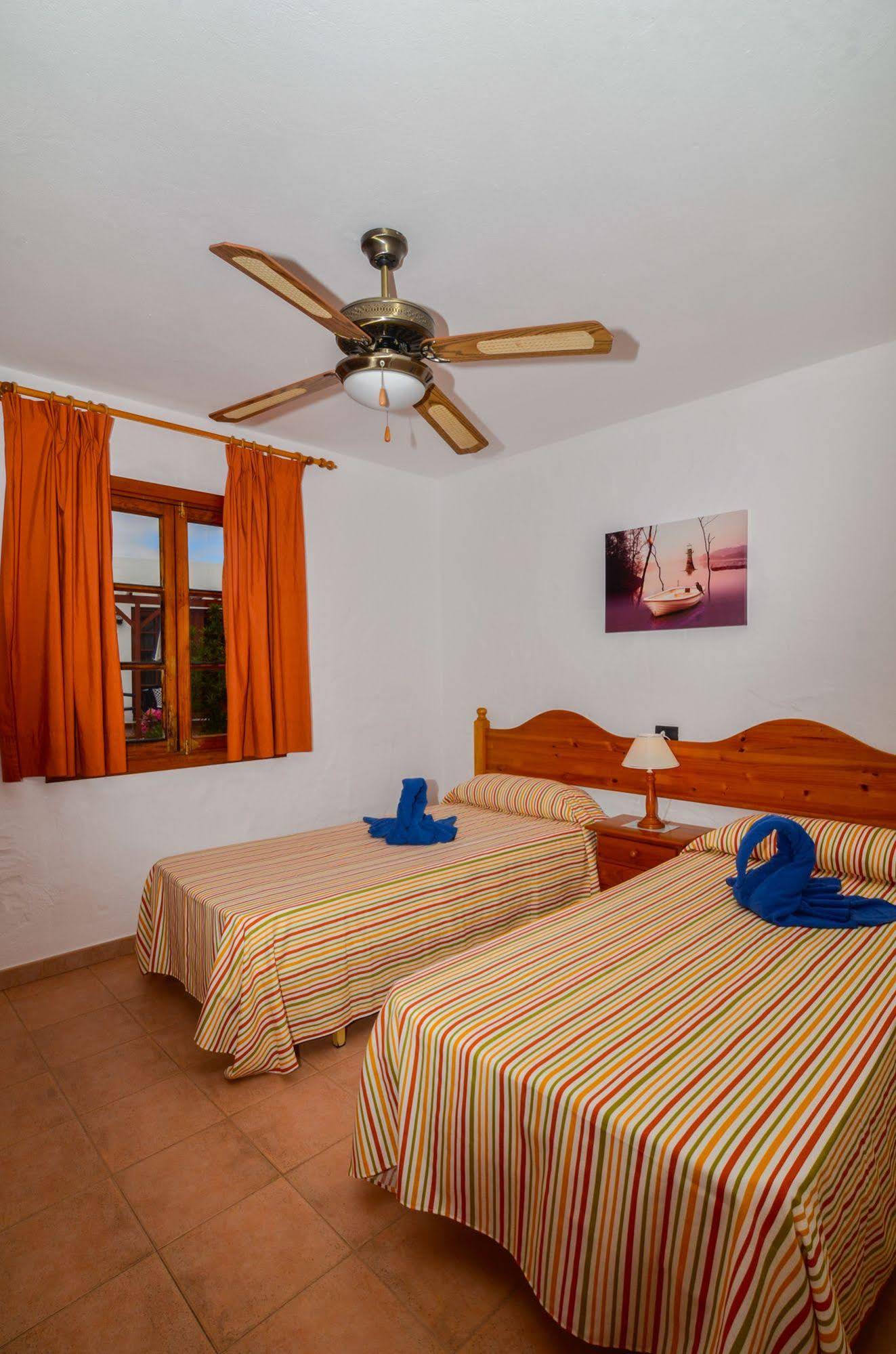 Bungalows Castillo Club Lake