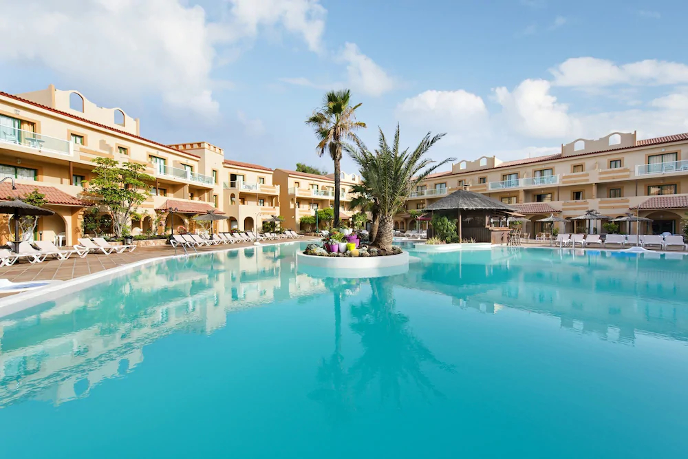 Elba Lucía Sport & Suite Hotel