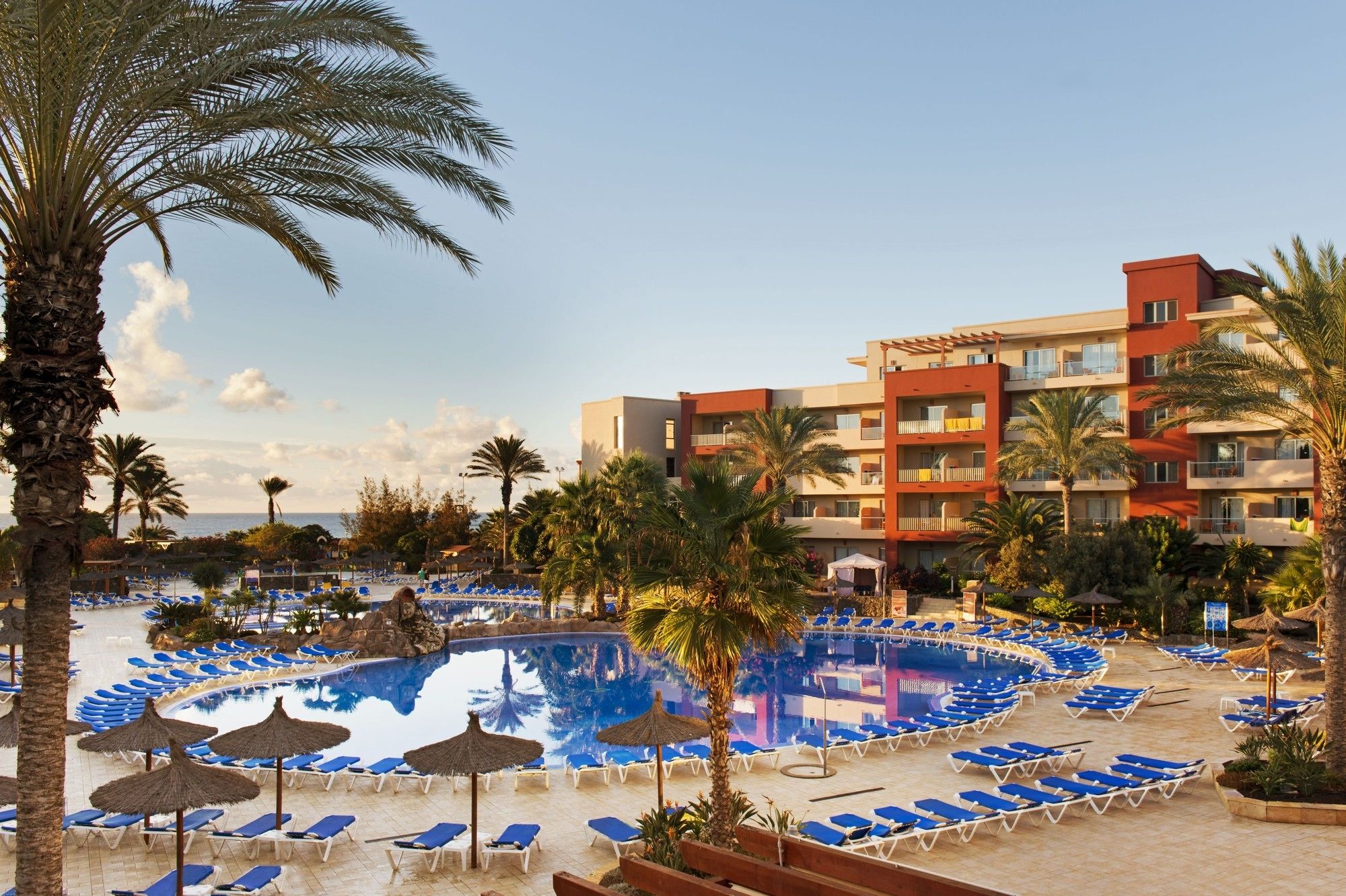 Elba Carlota Beach & Golf Resort