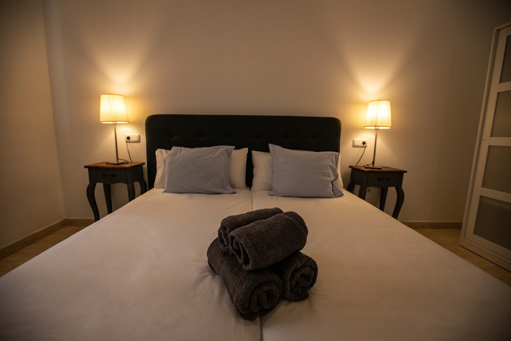 Home FTV by Comfortable Luxury