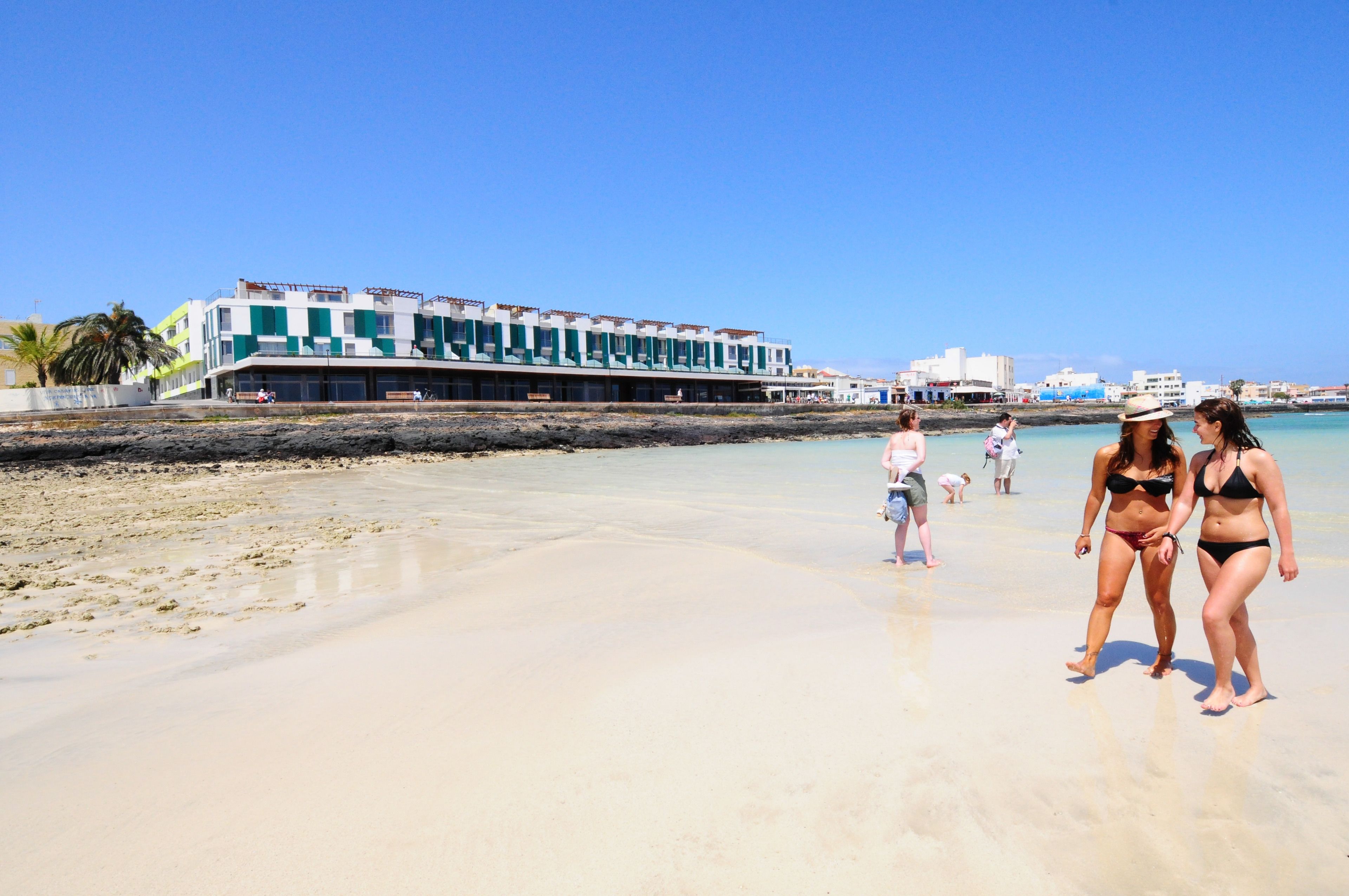 LIVVO Corralejo Beach
