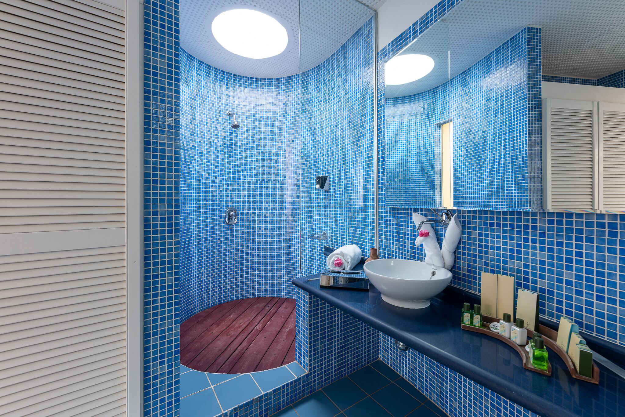 LIVVO Risco del Gato Suites