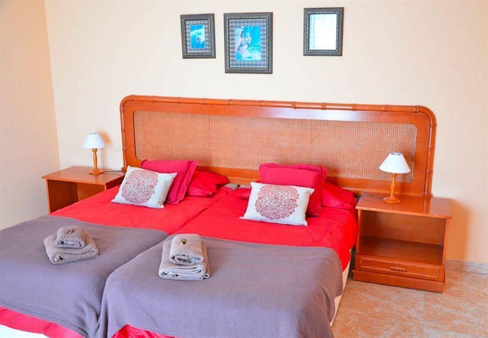Cotillo House