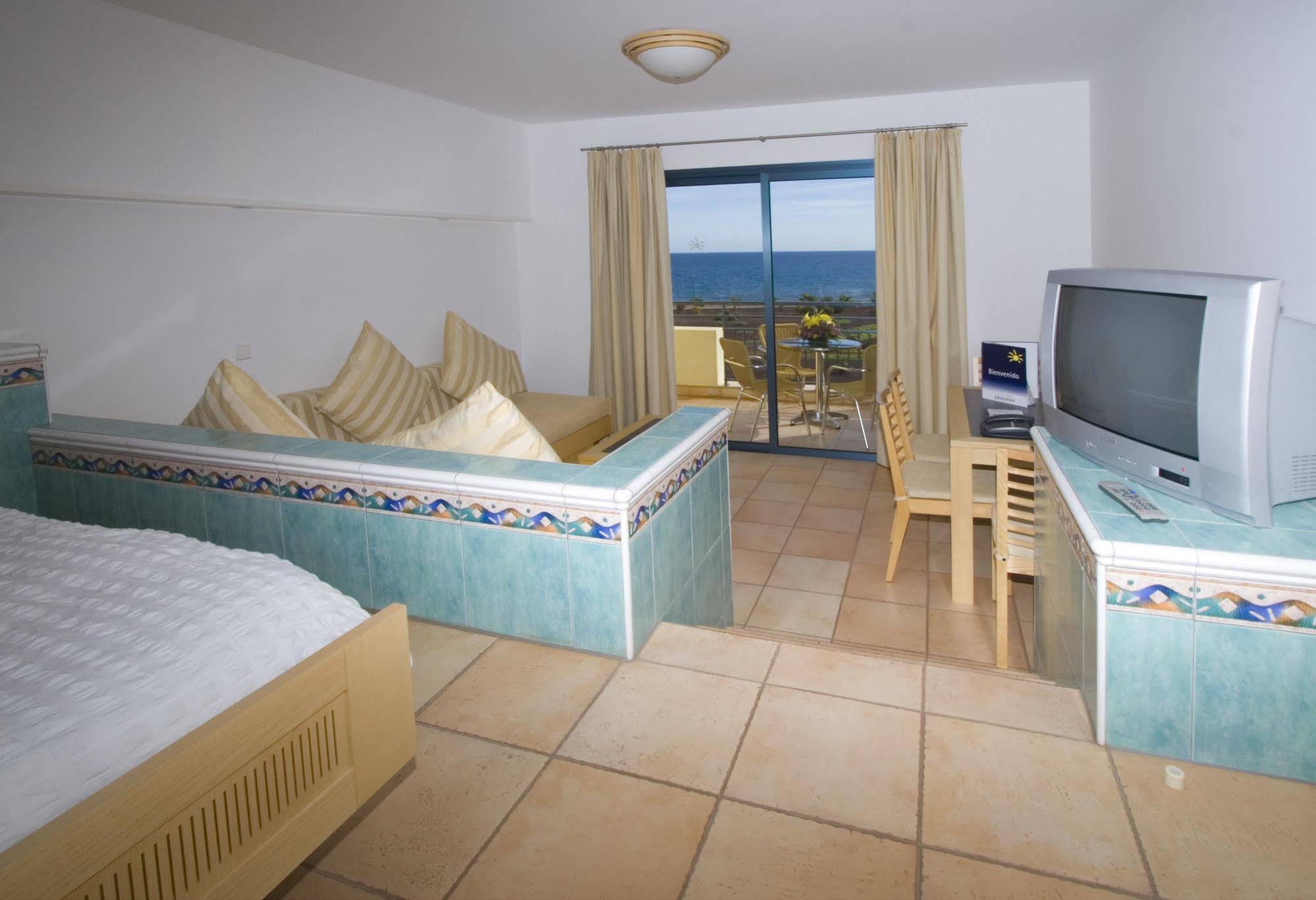 Playitas Aparthotel