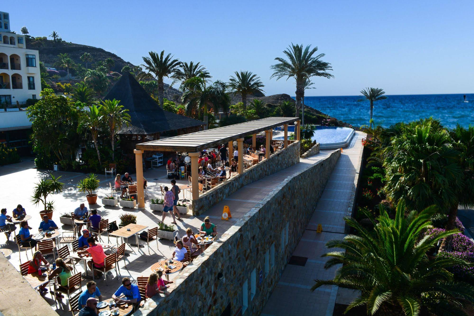 Playitas Aparthotel