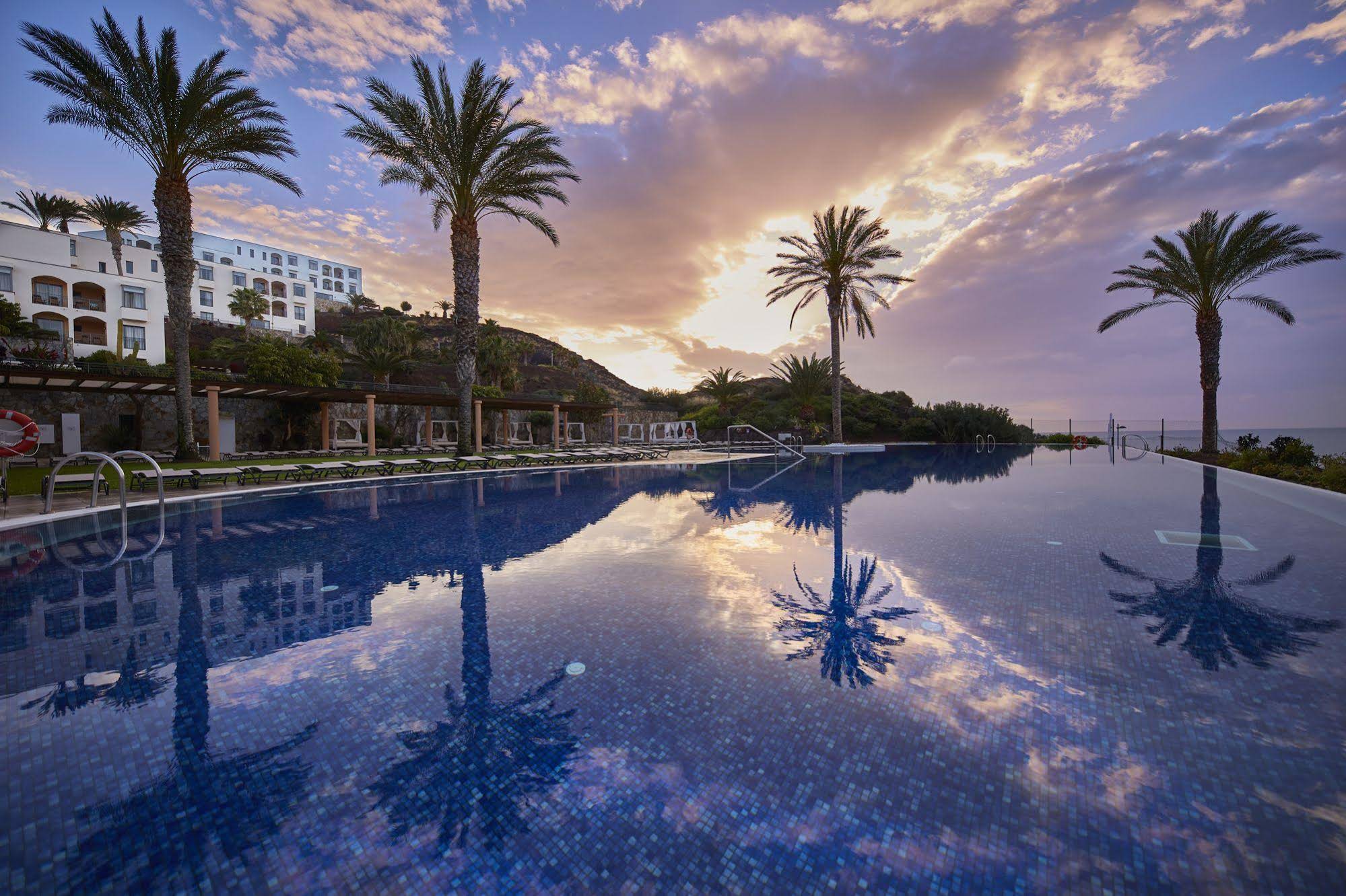 Playitas Hotel