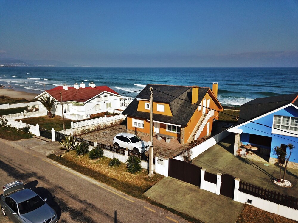 Chalet Playa De Coto Beach