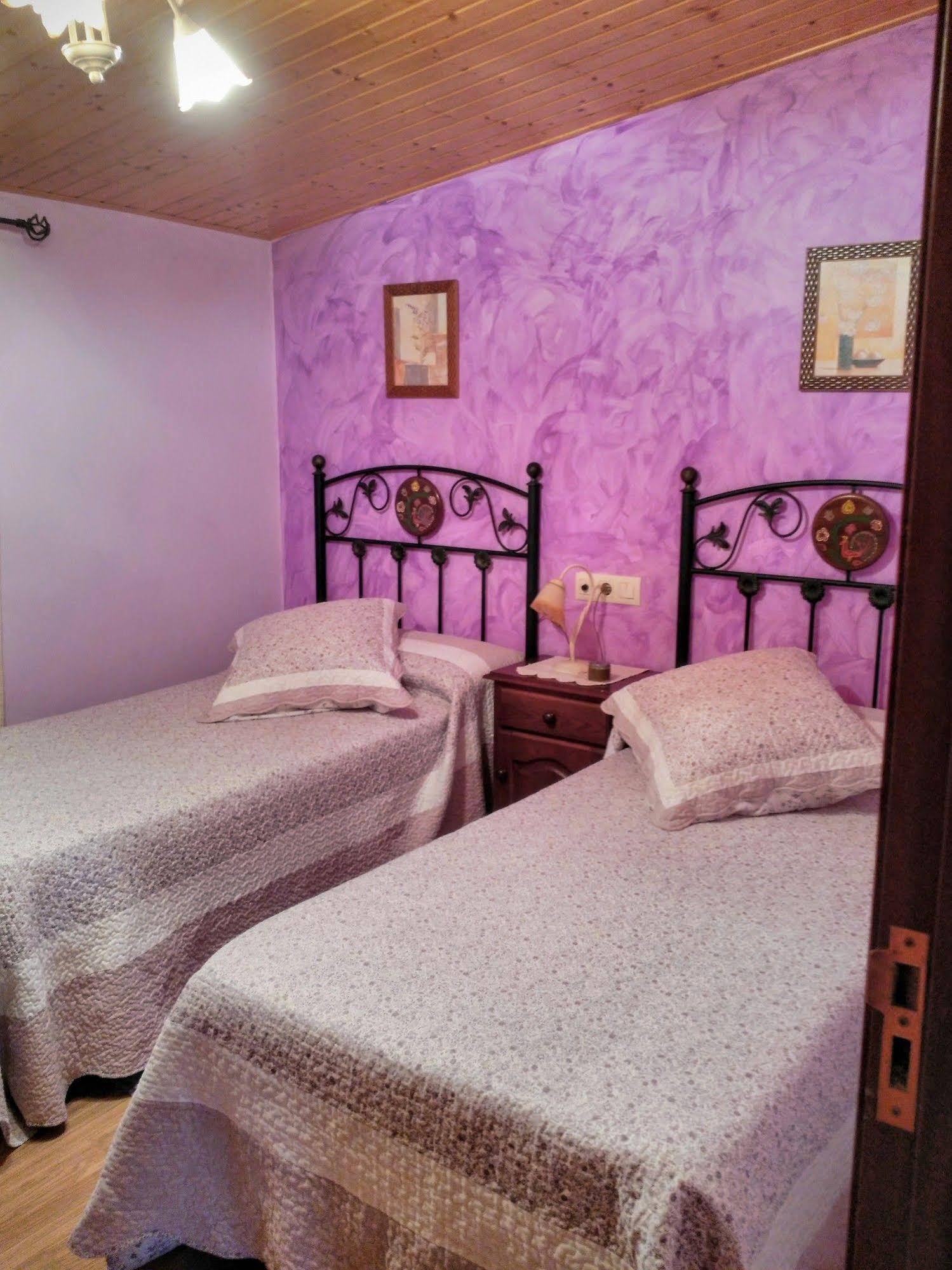 Casa Rural Os Carballos