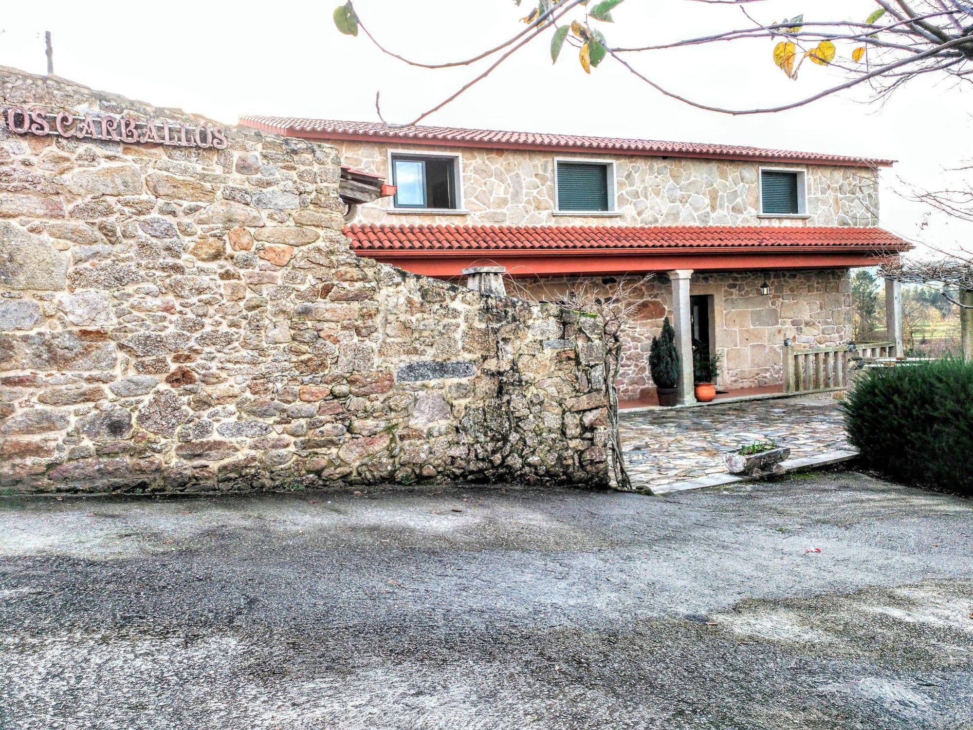 Casa Rural Os Carballos