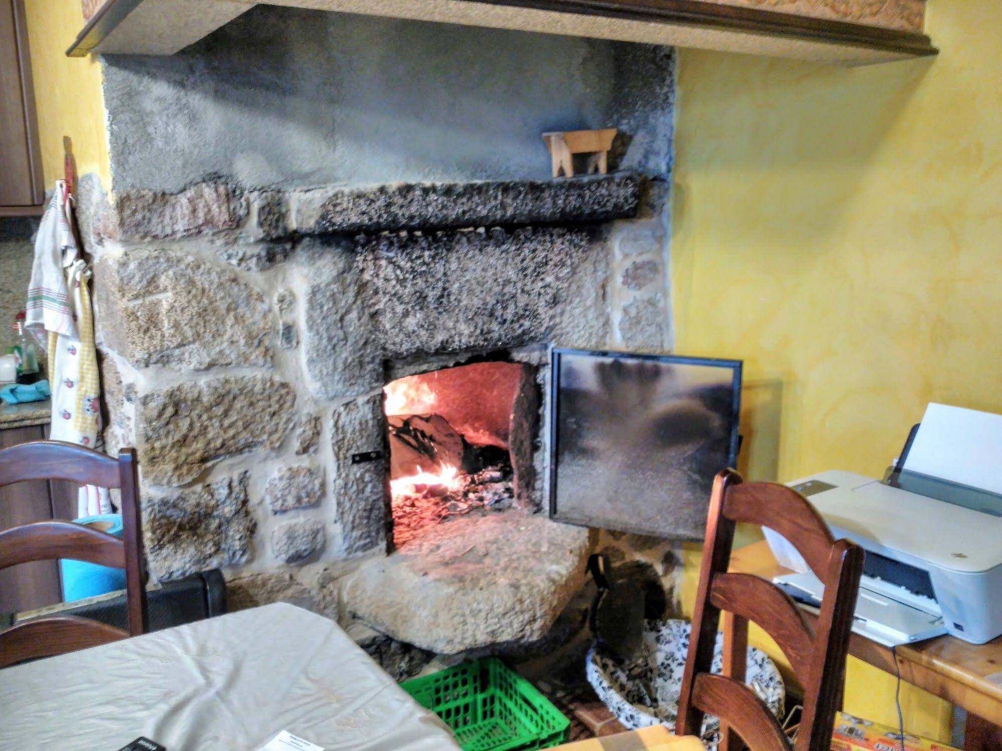 Casa Rural Os Carballos