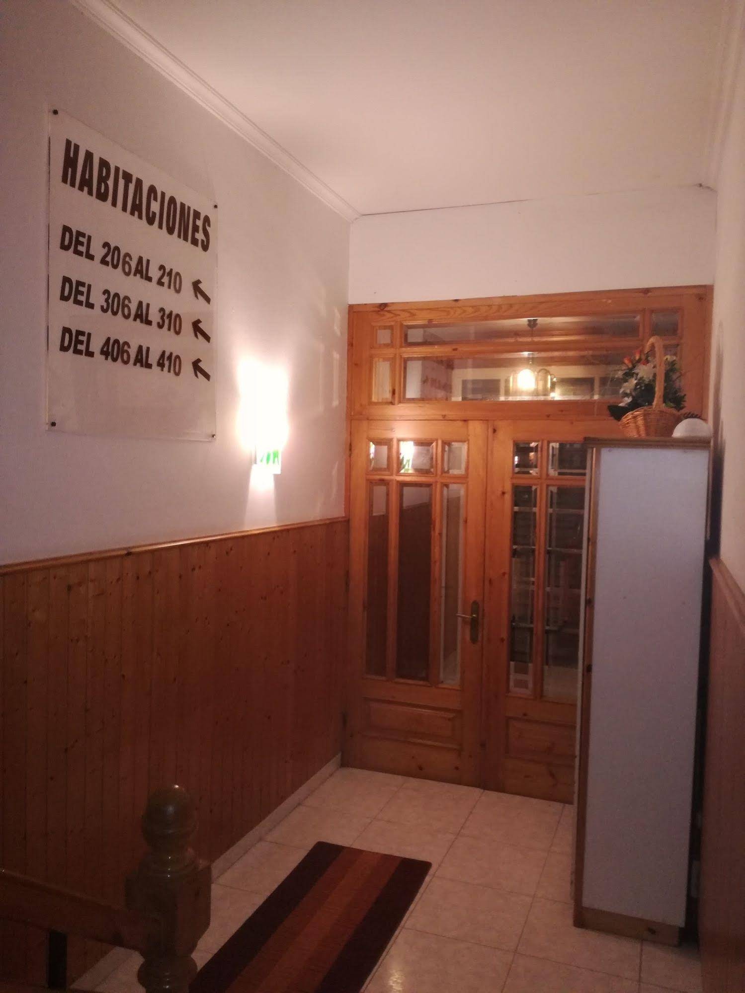 Hostal-Restaurante Trillizos