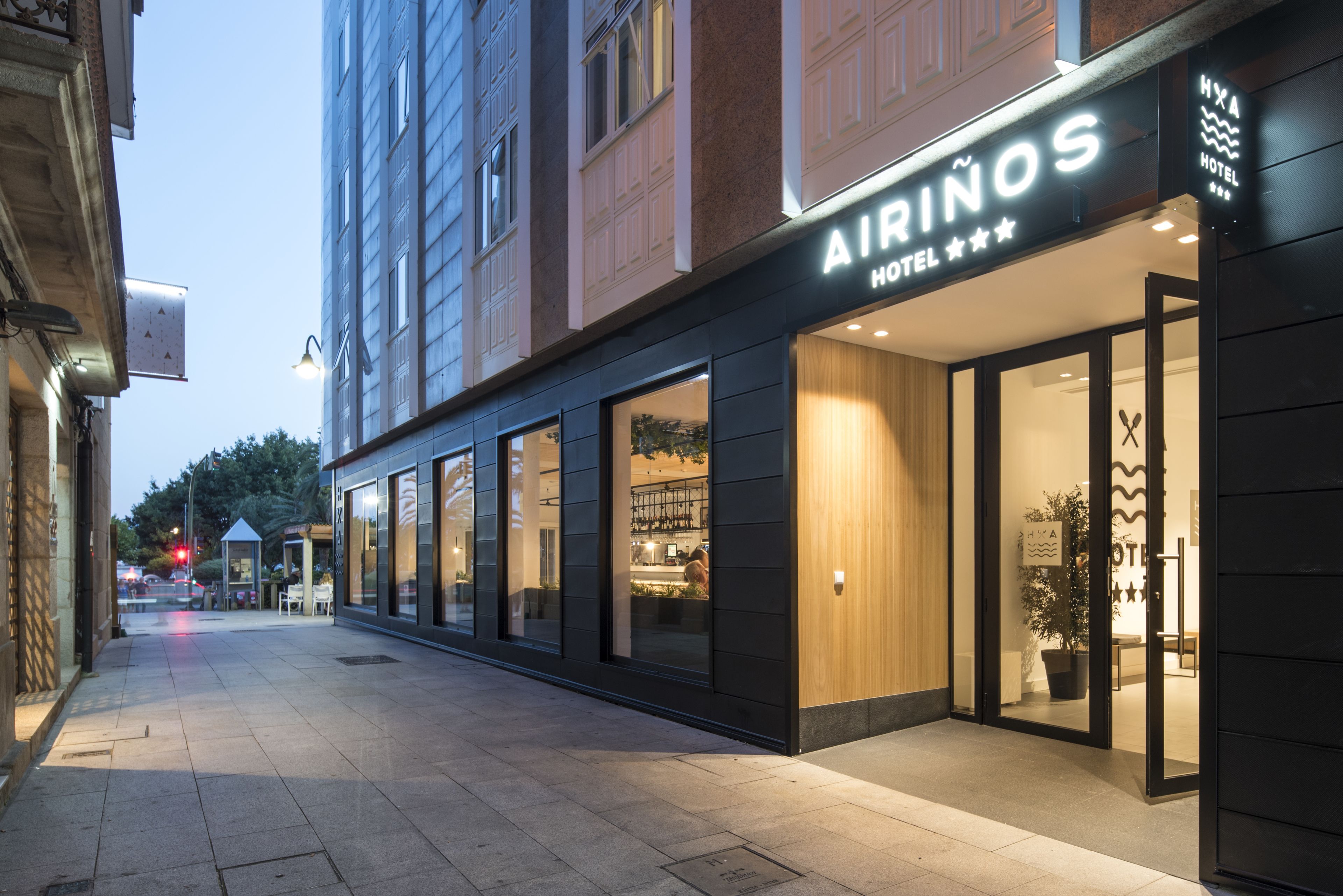 Airinos