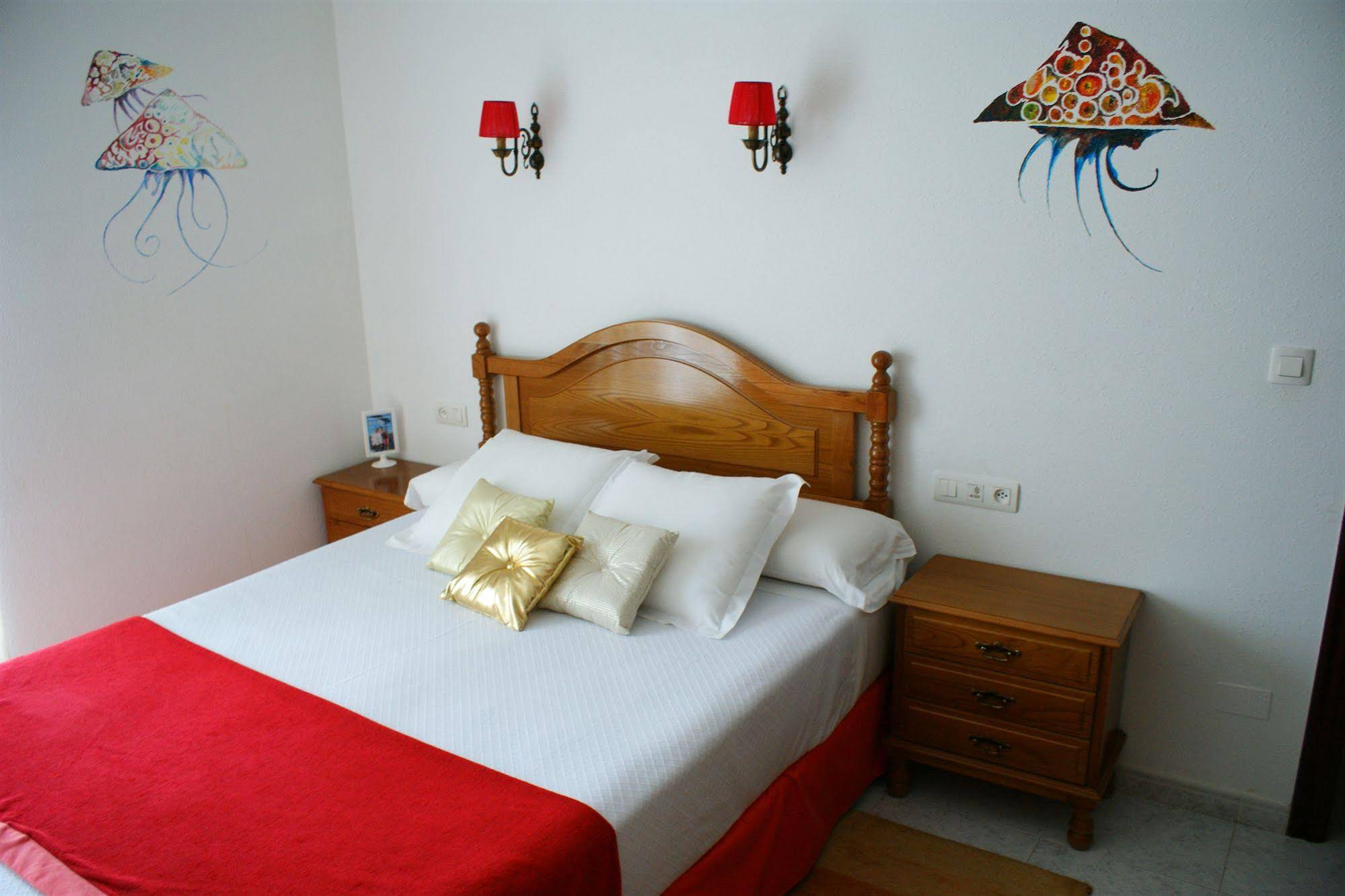 Rodeiramar 2A Hostal & Apartamentos