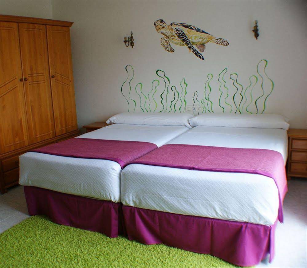 Rodeiramar 2A Hostal & Apartamentos