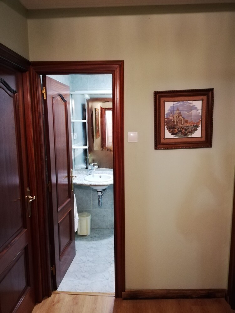 Hostal Restaurante La Cepa