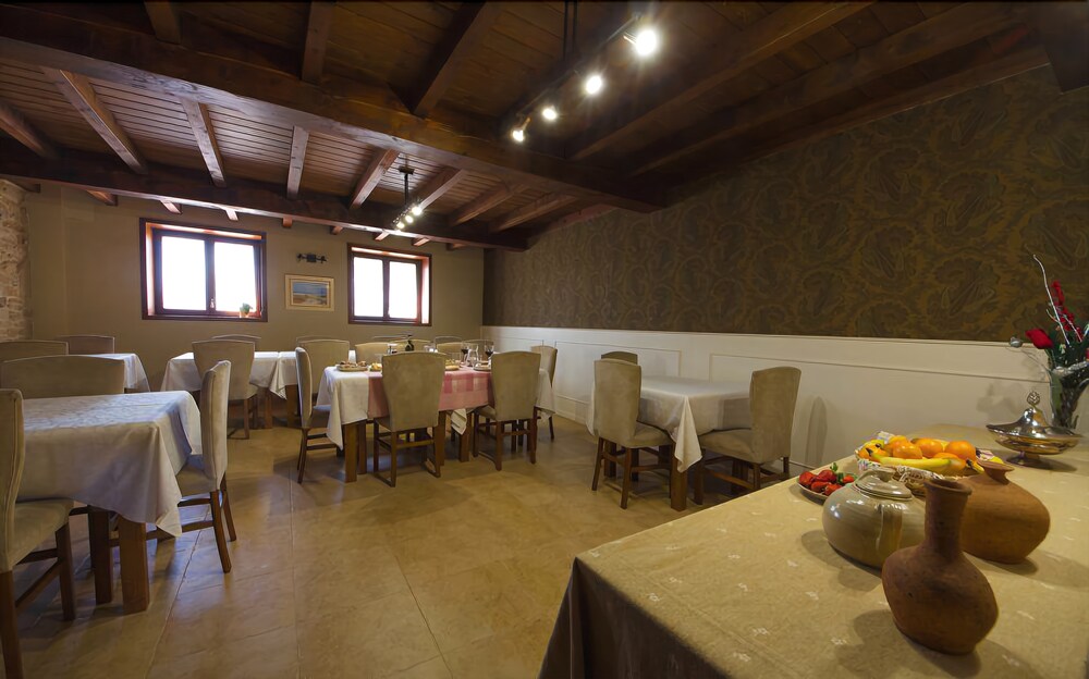 Casa Rural El Mirlo Blanco