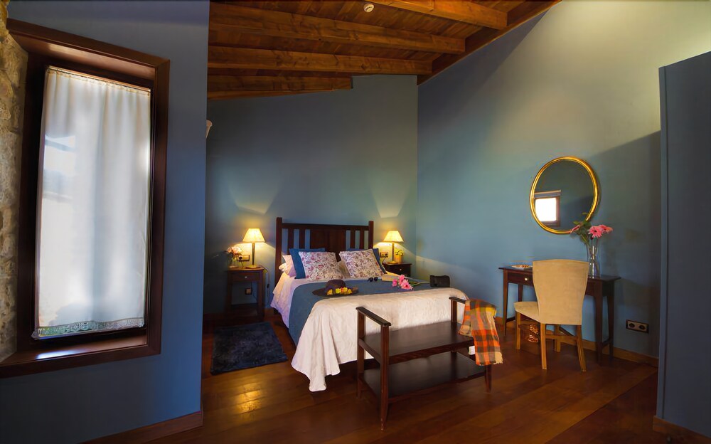 Casa Rural El Mirlo Blanco