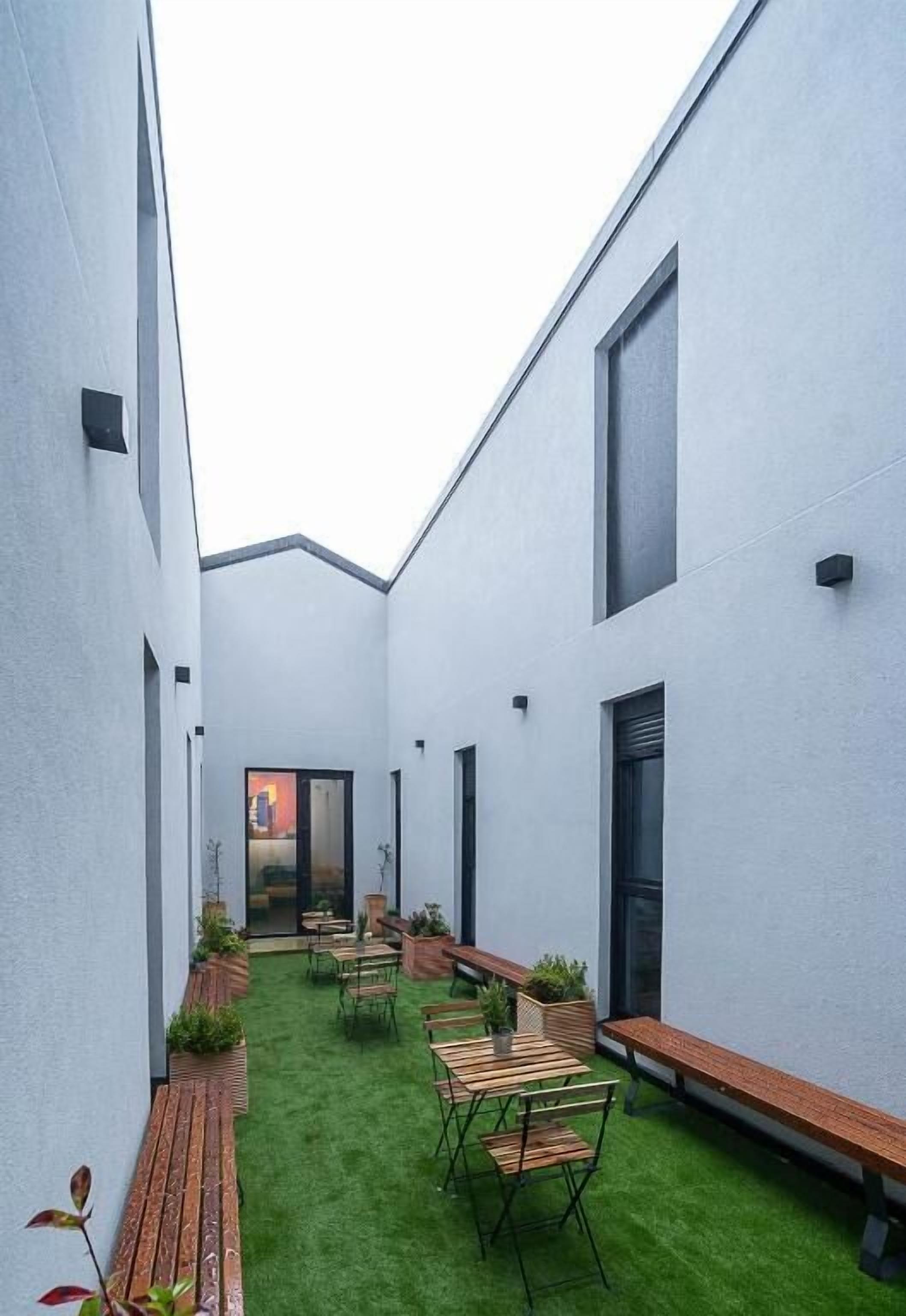 Dpaso Hostel