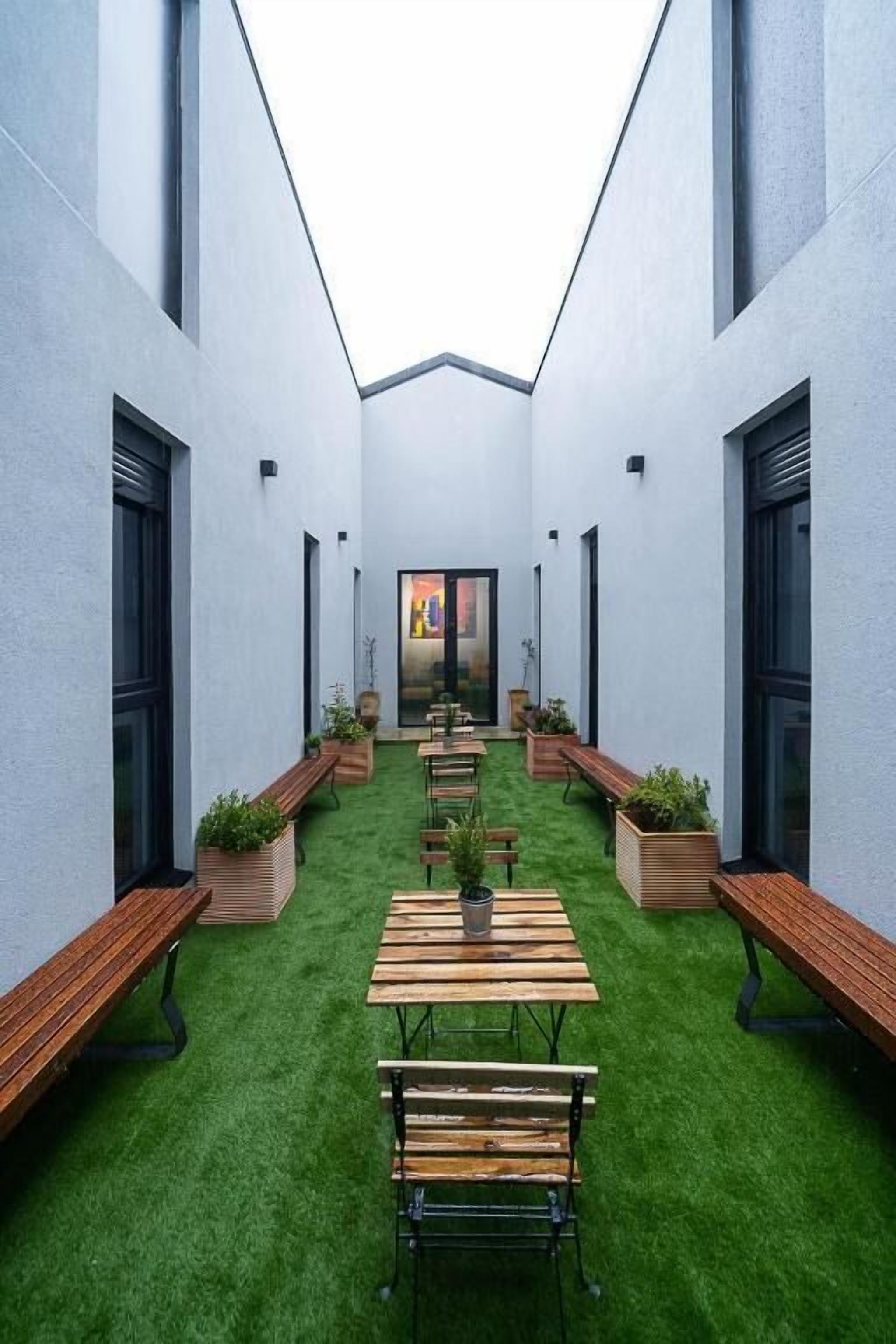 Dpaso Hostel