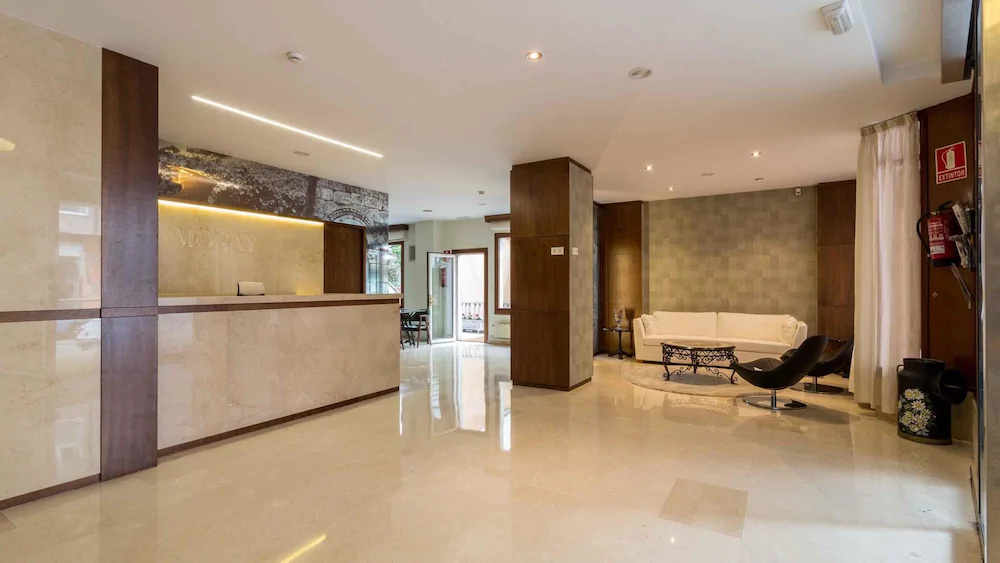 Hotel Mogay