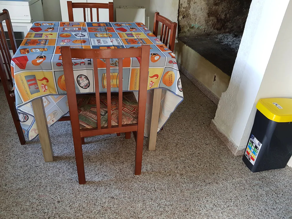 Los Dos Hermanos