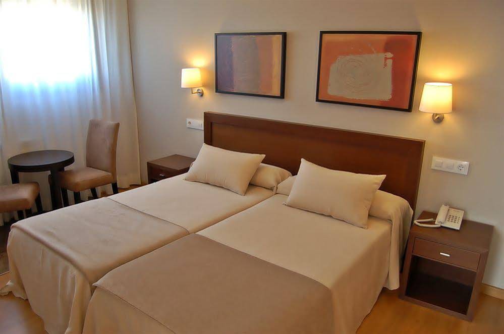 Apartamentos Turisticos Playa de Osmo