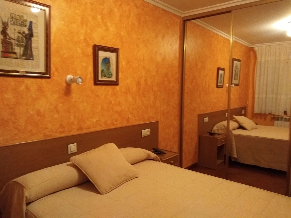 Hostal Bahía