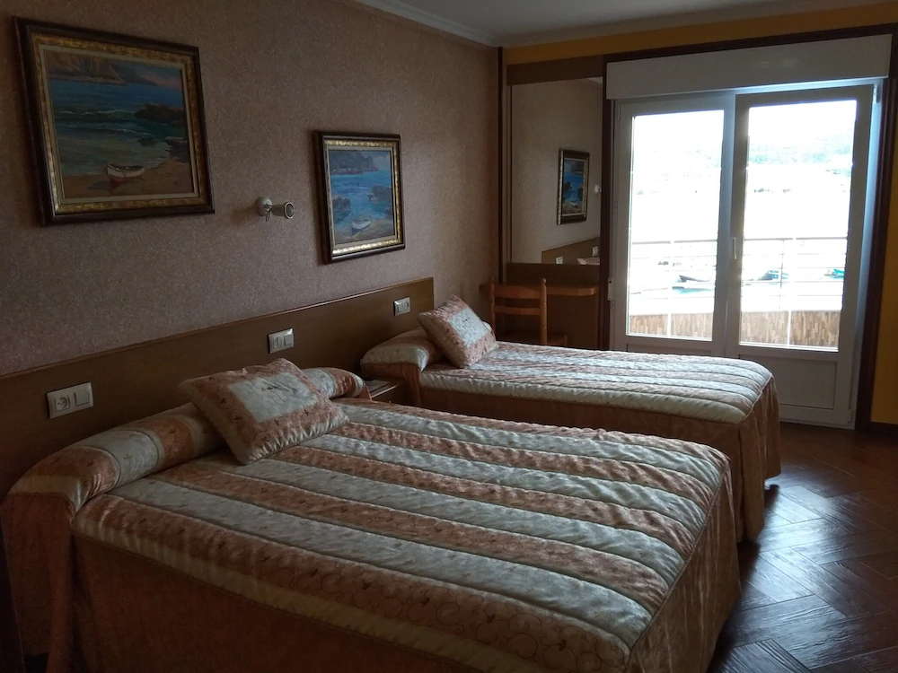 Hostal Bahía