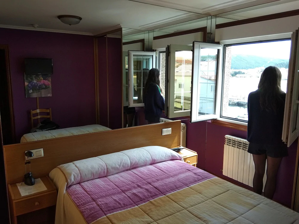 Hostal Bahía