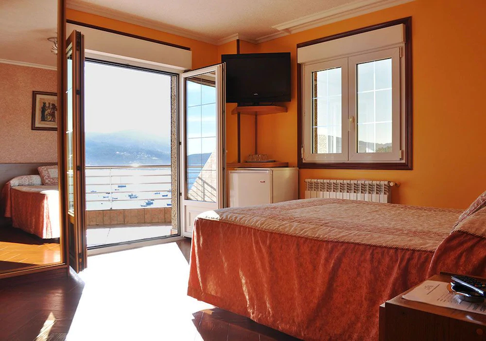 Hostal Bahía
