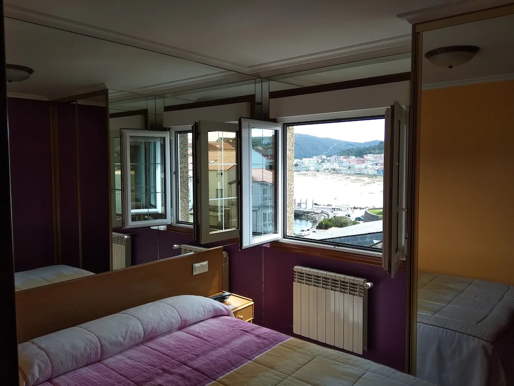 Hostal Bahía