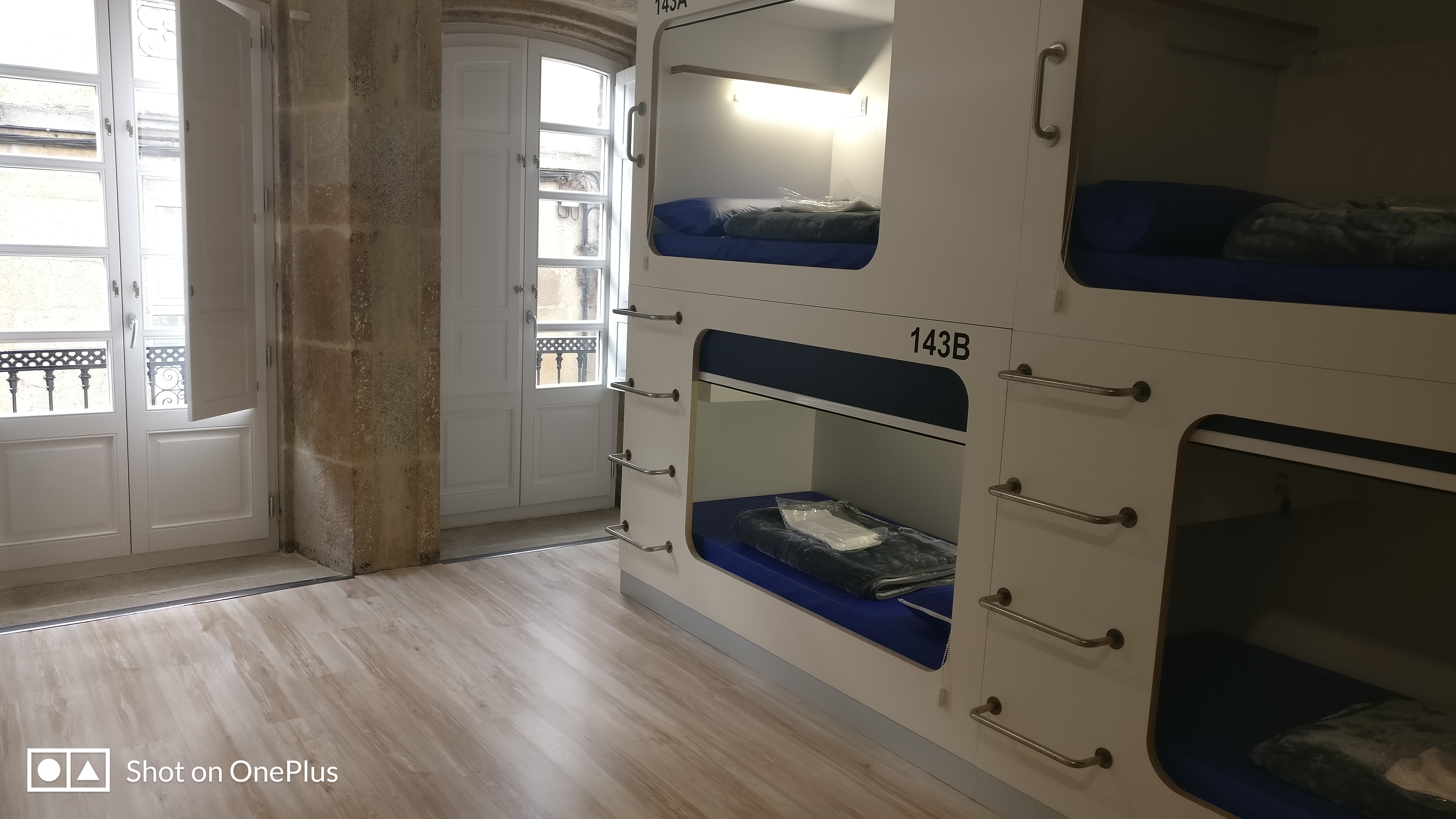 Hostel Cross