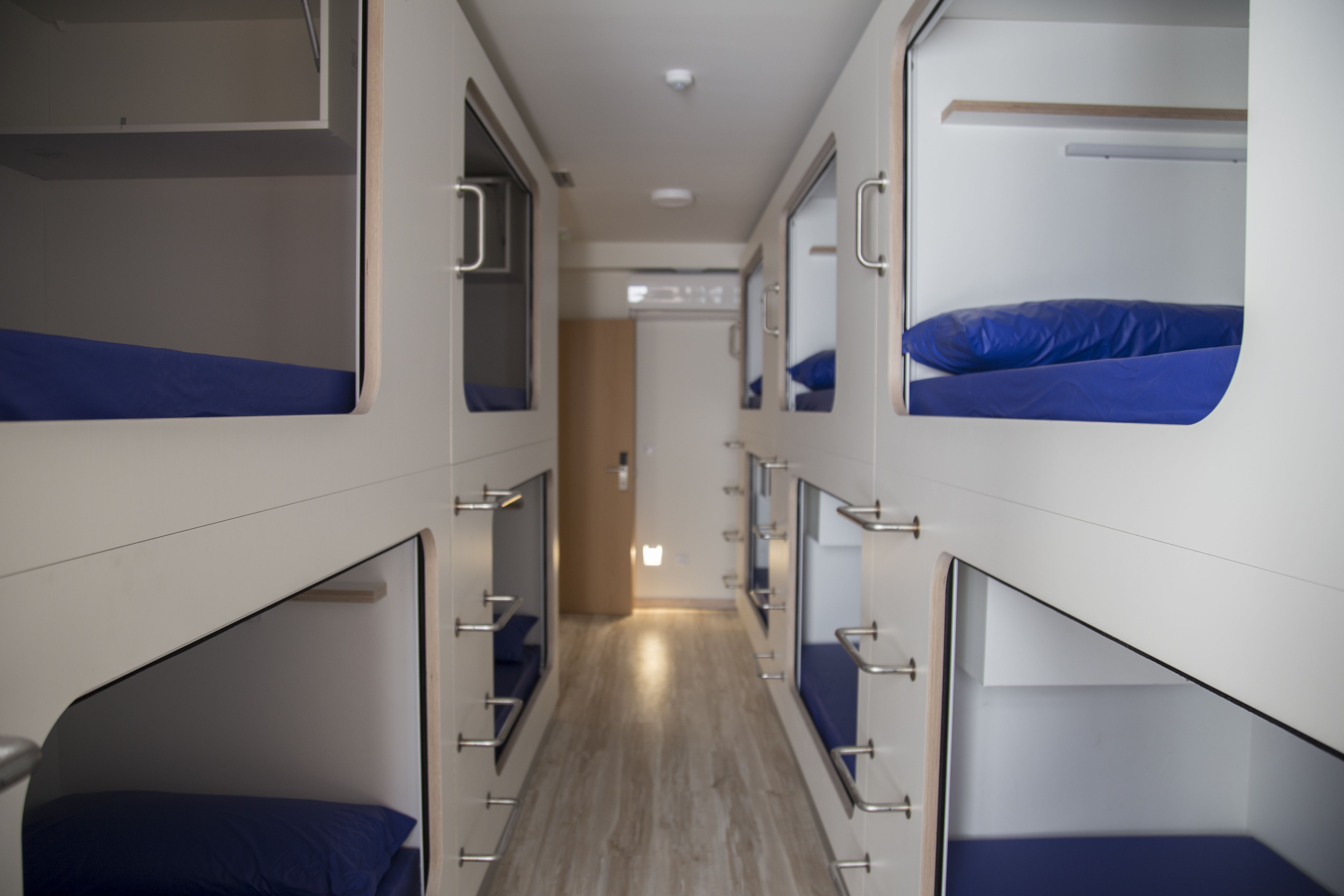 Hostel Cross