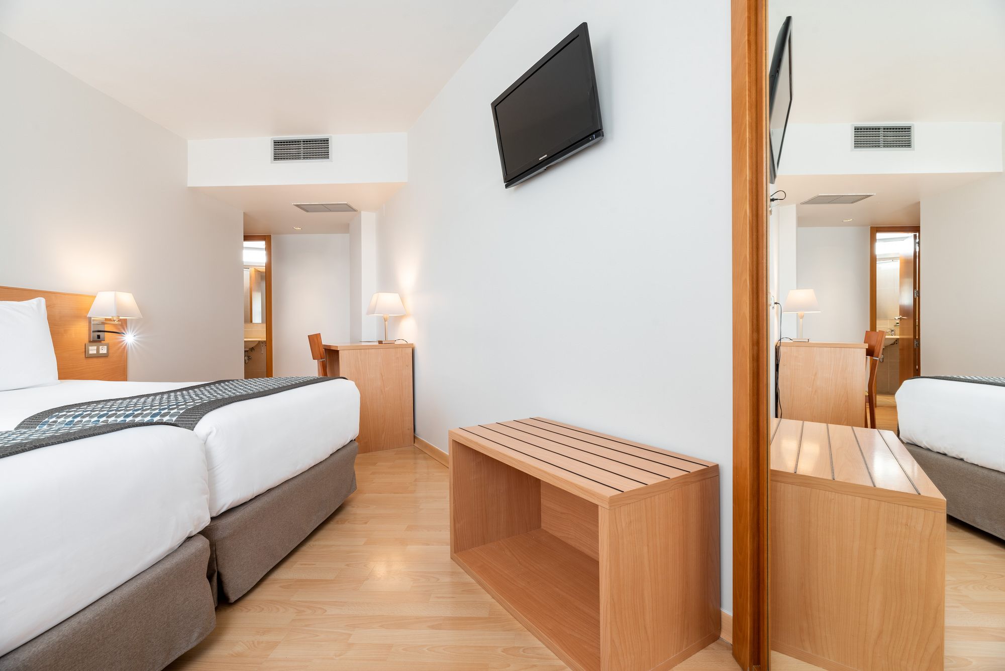 Hotel Exe Puerta De San Pedro
