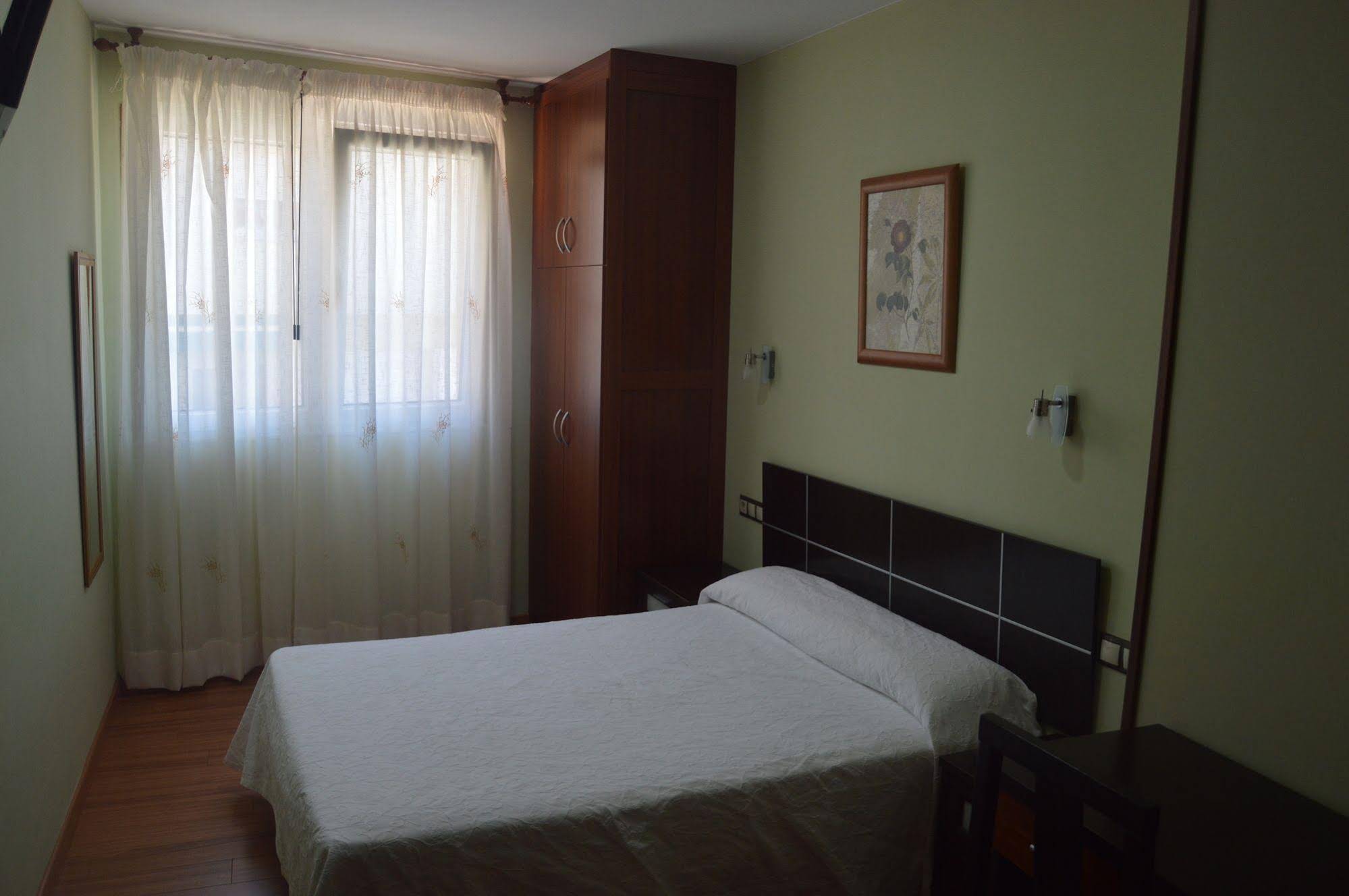Hostal Solymar