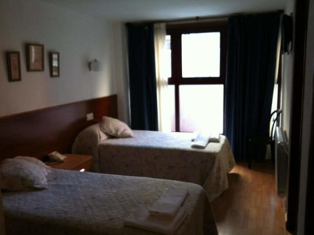 Hotel Adelia