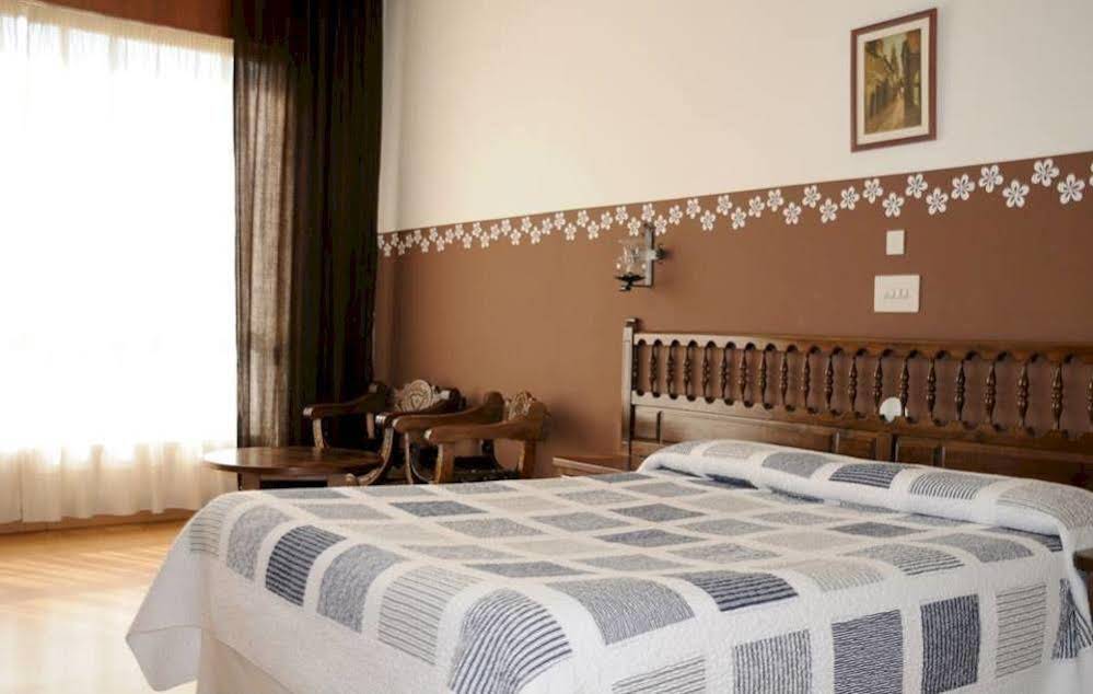 Eumesa Hotel