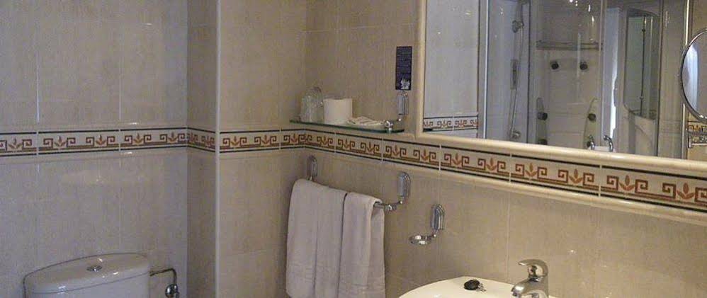 Eumesa Hotel